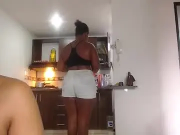 Chaturbate Live Sex Cam of petarda333