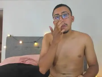 Chaturbate Watch Live Sex Cams of sexy_couple_xx1