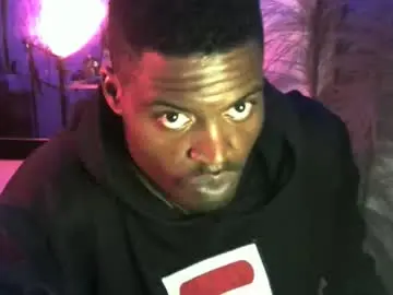 Chaturbate Free Porn Cam of brayan1111x