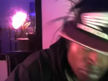 Chaturbate Live Sex Cam of brayan1111x