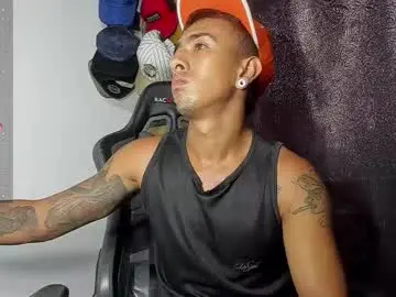 Chaturbate Watch Live Sex Cams of martin_granch