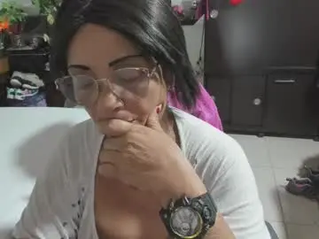 Chaturbate Sex Cam of mrs_mommy