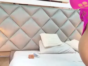 Chaturbate Best live sex cam show of crystal_gilton