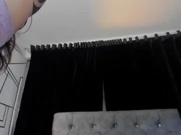 Chaturbate Live Sex Cam of kaylee_lee