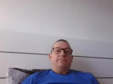 Chaturbate Free Porn Cam of middleton2021