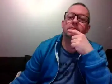 Chaturbate Free Porn Cam of middleton2021