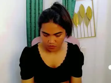 Chaturbate Live Sex Cam of pinay_cristine