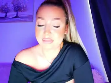 Chaturbate Sex Cam of abella_soleill