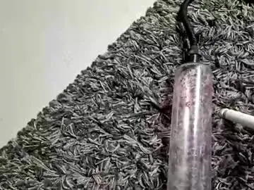 Chaturbate Adult Webcams of iluvcat00000