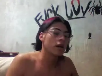 Chaturbate Live Porn of blade_sensual