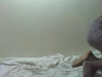 Chaturbate Live Sex Cam of giant_couple