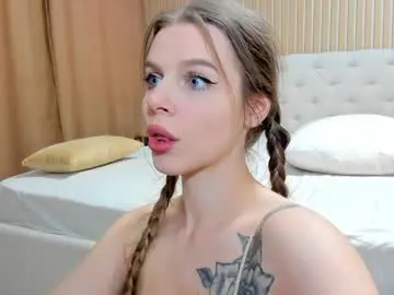 Chaturbate Sex Chat of mila_polly_and_forester