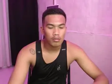 Chaturbate Live Sex Cam of saj_taylor