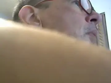 Chaturbate Adult Webcams of sluttyslave81