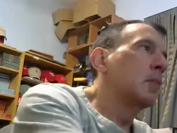 Chaturbate Sex Cam of sluttyslave81