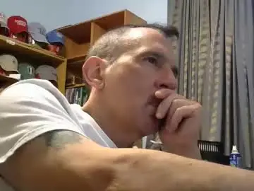 Chaturbate Watch Live Sex Cams of sluttyslave81