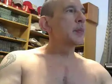 Chaturbate Live Porn of sluttyslave81