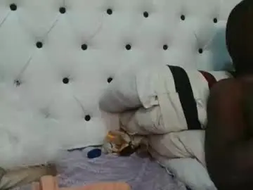 Chaturbate Live Sex Cam of smiley_chocolate