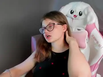 Chaturbate Nude Webcam of chloehalses