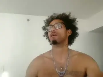 Chaturbate Live Sex Cam of ngbhero7