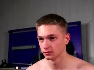 Chaturbate Free Porn Cam of dustyn_fox