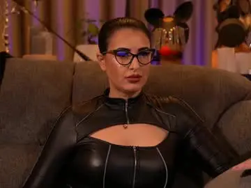 Chaturbate Adult Video Chat of mistresskellykent