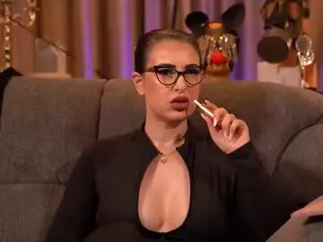 Chaturbate Free Live Porn of mistresskellykent