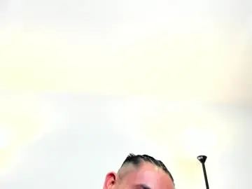 Chaturbate Live Porn of aroon_connor