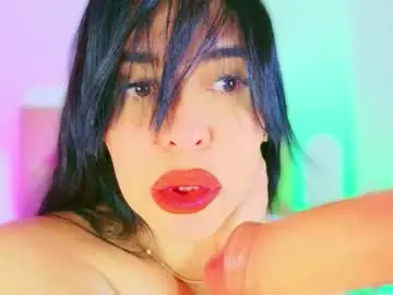 Chaturbate Watch Live Sex Cams of charlootteevans