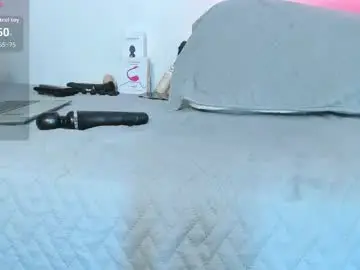 Chaturbate Live Sex Cam of hot_boy_04