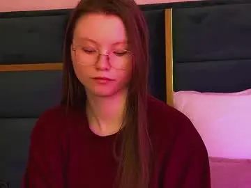 Chaturbate Free Live Porn of keiraace