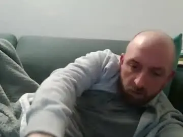 Chaturbate Best live sex cam show of lucabeech88