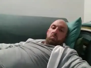 Chaturbate Best live sex cam show of lucabeech88