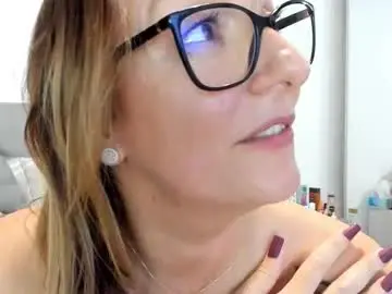 Chaturbate Best live sex cam show of sensual_btch1