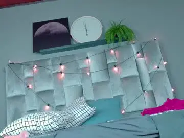 Chaturbate Free Porn Cam of abigaillenox__