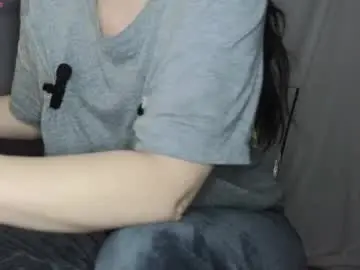 Chaturbate Live Sex Cam of mia_g0ld