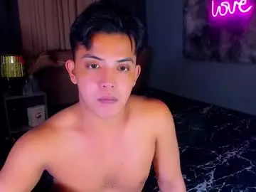 Chaturbate Free Live Porn of yourasian_bradley