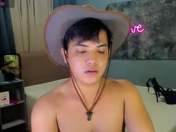 Chaturbate Nude Webcam of yourasian_bradley