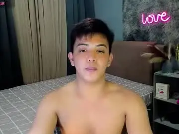 Chaturbate Free Live Porn of yourasian_bradley