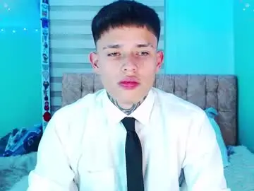 Chaturbate Adult Video Chat of _justinmoon2