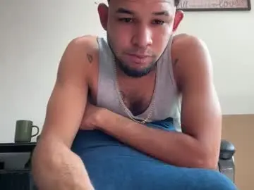 Chaturbate Free Porn Cam of enyel_100
