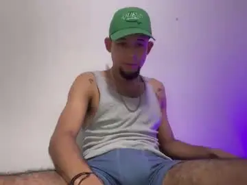 Chaturbate Adult Video Chat of enyel_100