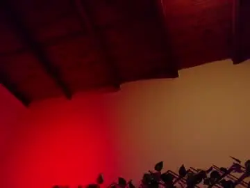 kloe_bella from chaturbate