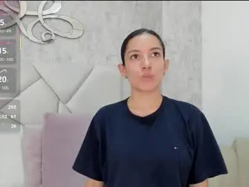 skylerwhite02 from chaturbate