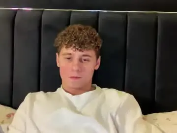 Chaturbate Live Sex of tyler_garrner