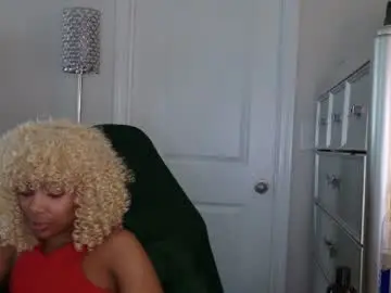 Chaturbate Free Porn Cam of butterflybootyy