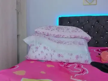 Chaturbate Adult Video Chat of candy_deluxe777