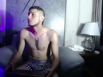 Chaturbate Sex Chat of dannydee_