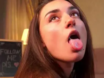 Chaturbate Free Live Porn of dinacaguimbal