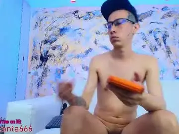 Chaturbate Live Porn of dustindollin_